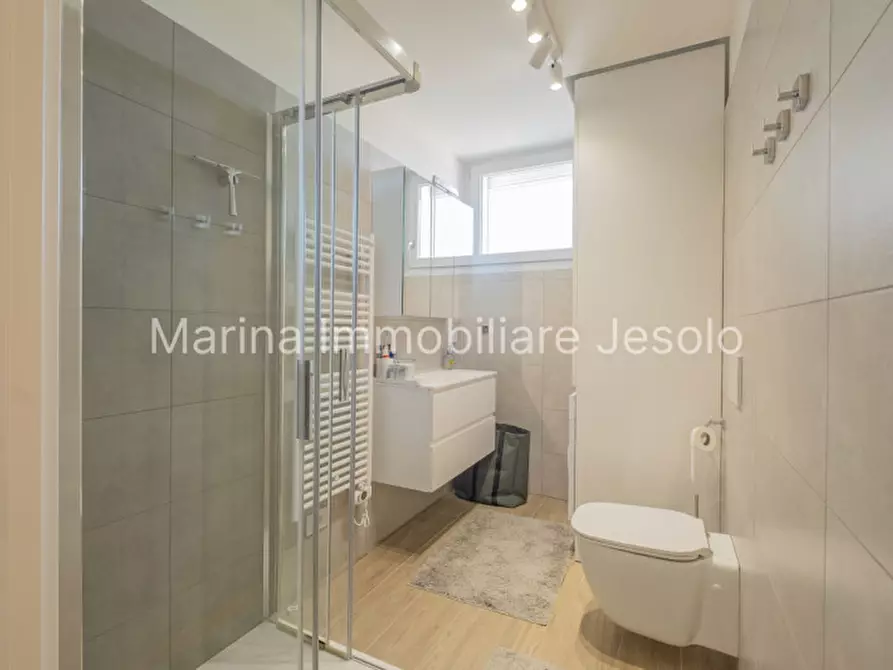 Immagine 11 di Attico in vendita  in Via Gorizia a Jesolo