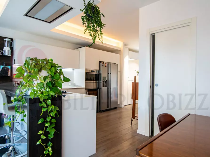 Immagine 2 di Casa trifamiliare in vendita  in Via Giuseppe Ungaretti a Albignasego