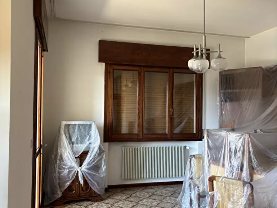 Immagine 3 di Casa indipendente in vendita  in 26 a Vittorio Veneto