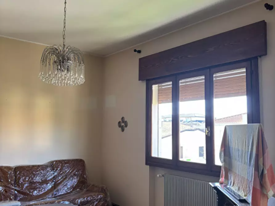 Immagine 4 di Casa indipendente in vendita  in 26 a Vittorio Veneto