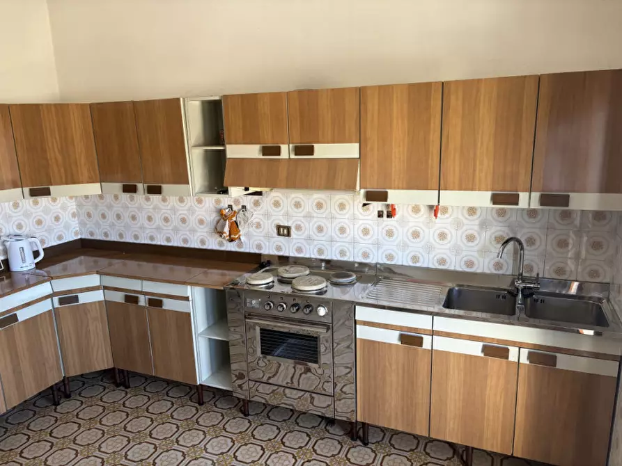 Immagine 19 di Casa indipendente in vendita  in 26 a Vittorio Veneto