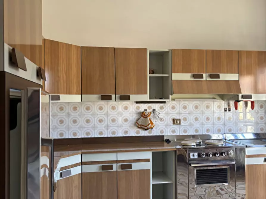 Immagine 22 di Casa indipendente in vendita  in 26 a Vittorio Veneto