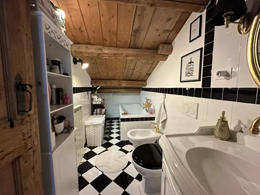 Immagine 14 di Villetta a schiera in vendita  a Senigallia