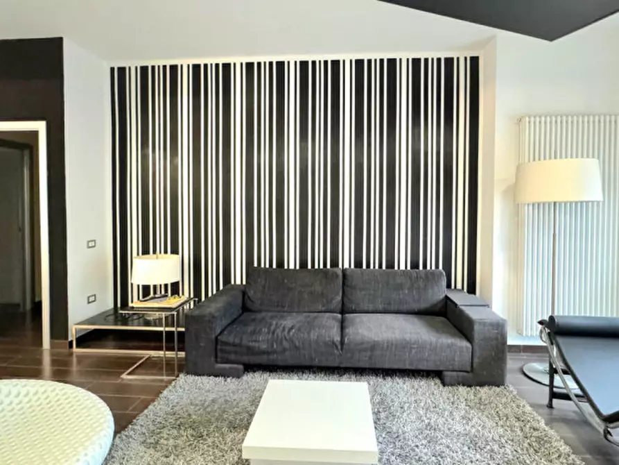 Immagine 13 di Appartamento in vendita  in Lungofiume dei Poeti a Pescara