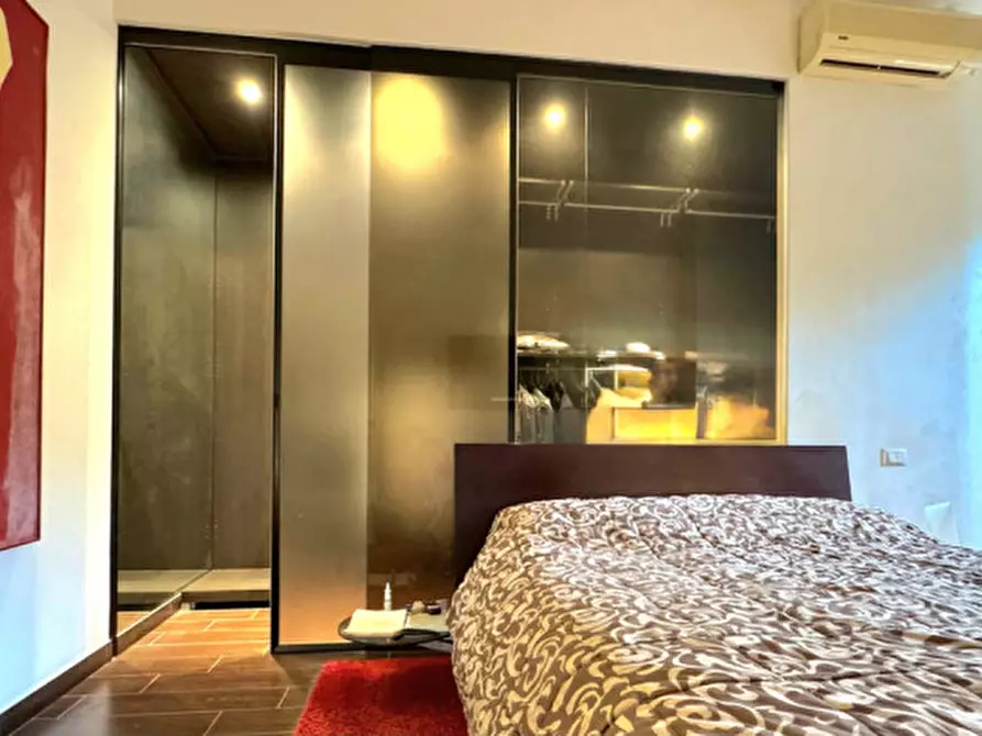 Immagine 18 di Appartamento in vendita  in Lungofiume dei Poeti a Pescara