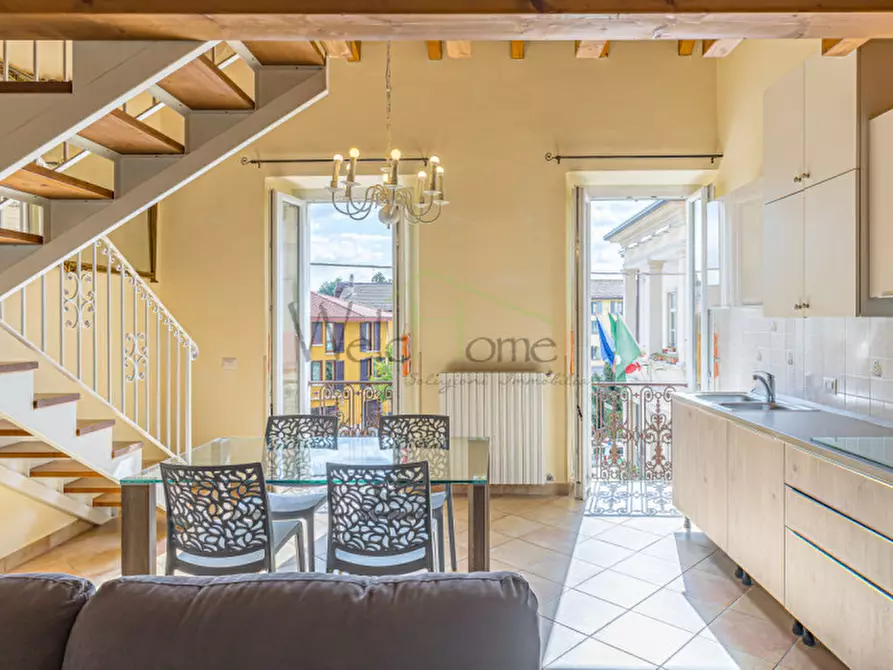 Immagine 1 di Appartamento in vendita  a Albavilla