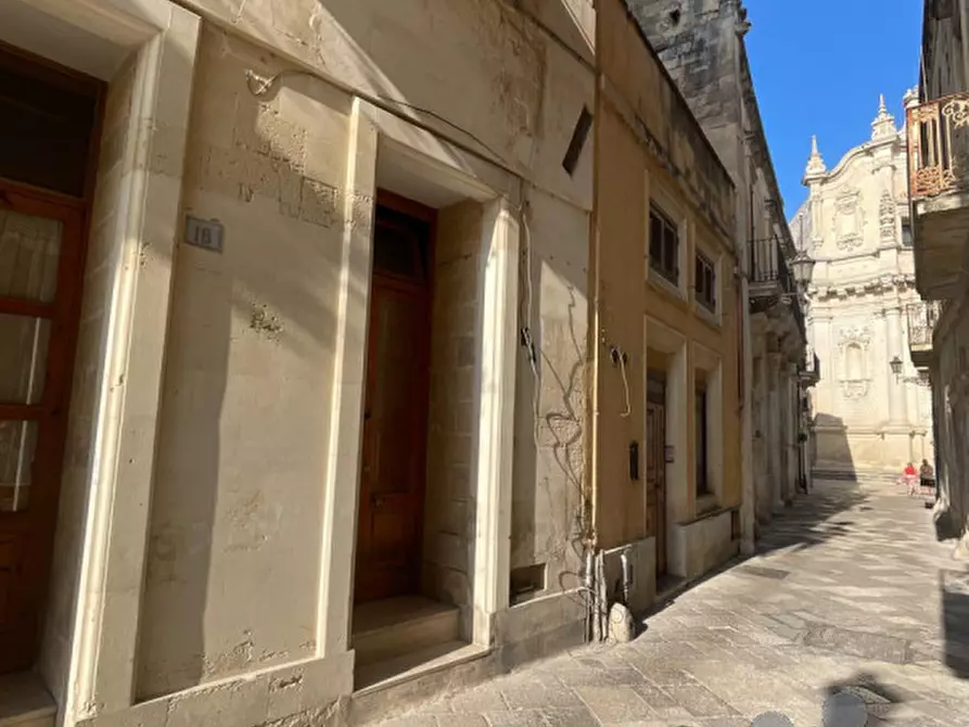 Immagine 9 di Appartamento in vendita  in Vico del Theutra a Lecce