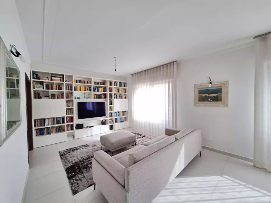 Immagine 10 di Appartamento in vendita  in Via Guido Cavaglieri a Rovigo