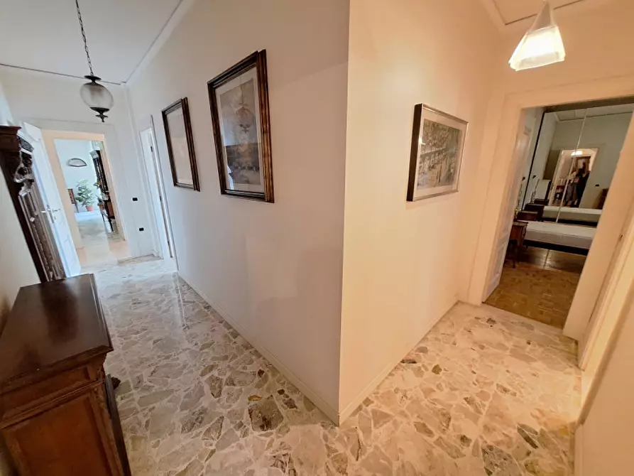 Immagine 18 di Appartamento in vendita  in via Pietro Giardini 207 a Modena