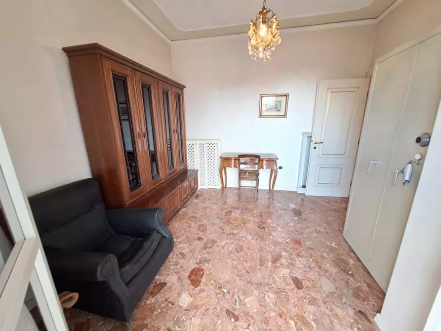 Immagine 28 di Appartamento in vendita  in via Pietro Giardini 207 a Modena