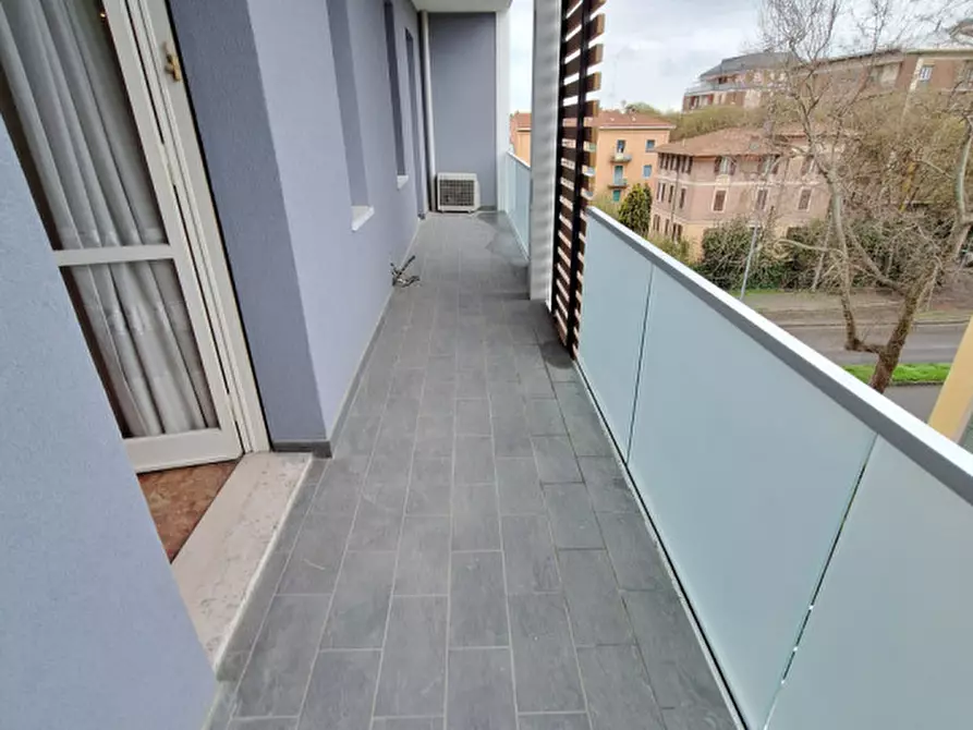 Immagine 32 di Appartamento in vendita  in via Pietro Giardini 207 a Modena