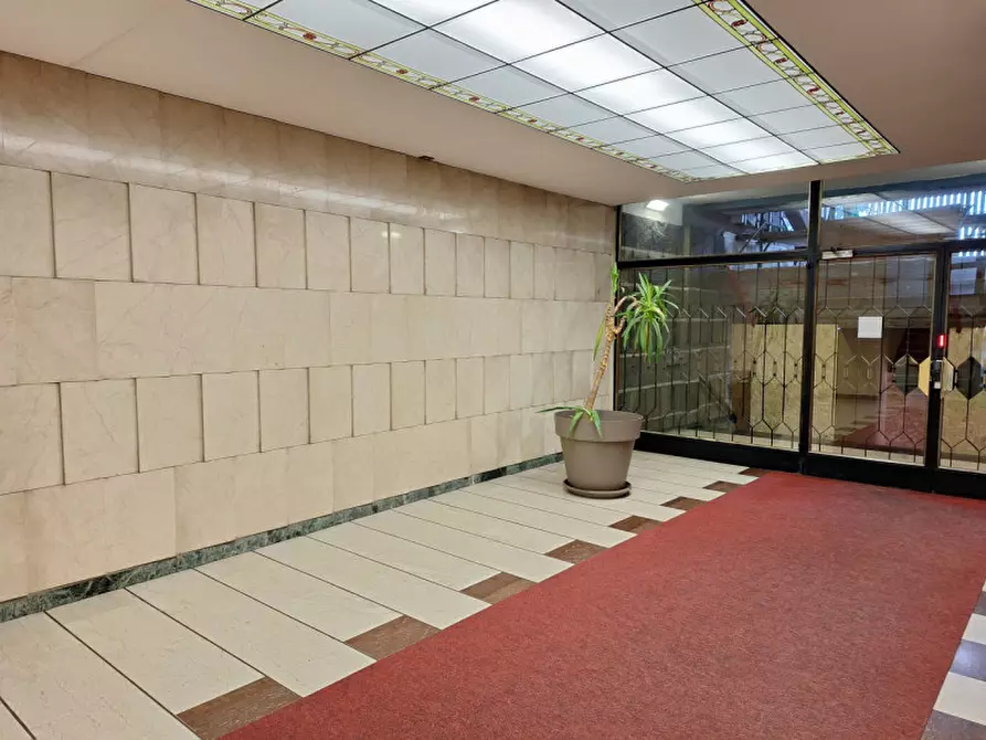 Immagine 46 di Appartamento in vendita  in via Pietro Giardini 207 a Modena