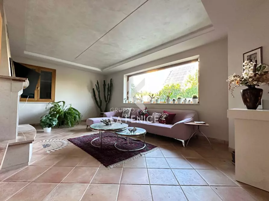 Immagine 11 di Villa in vendita  in Via Massafra 1 a Martina Franca