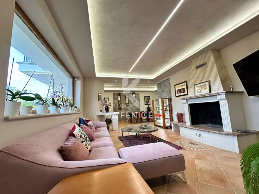 Immagine 16 di Villa in vendita  in Via Massafra 1 a Martina Franca