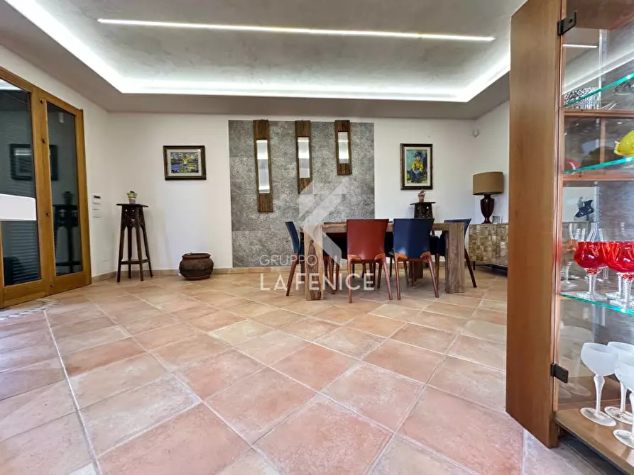 Immagine 18 di Villa in vendita  in Via Massafra 1 a Martina Franca