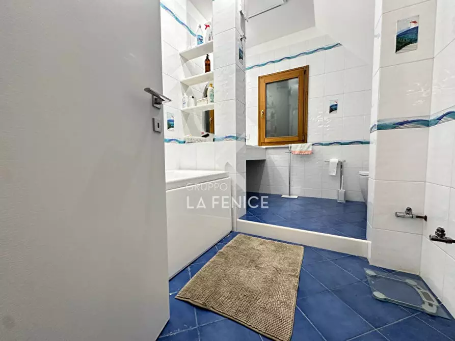 Immagine 46 di Villa in vendita  in Via Massafra 1 a Martina Franca