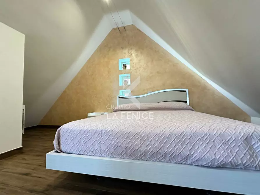 Immagine 55 di Villa in vendita  in Via Massafra 1 a Martina Franca