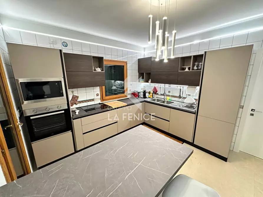 Immagine 68 di Villa in vendita  in Via Massafra 1 a Martina Franca