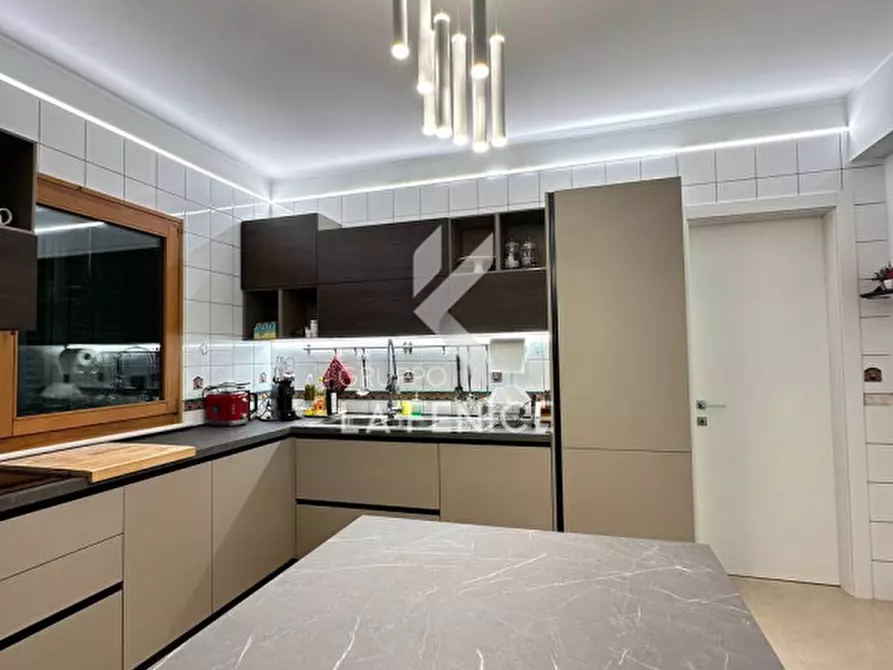 Immagine 70 di Villa in vendita  in Via Massafra 1 a Martina Franca