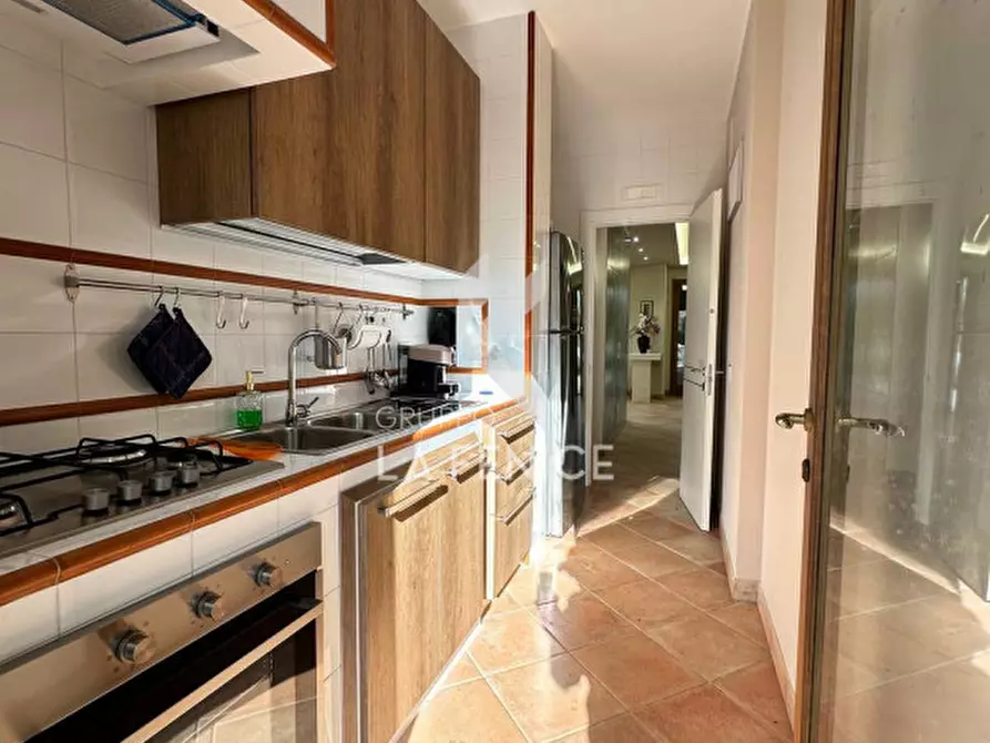 Immagine 79 di Villa in vendita  in Via Massafra 1 a Martina Franca