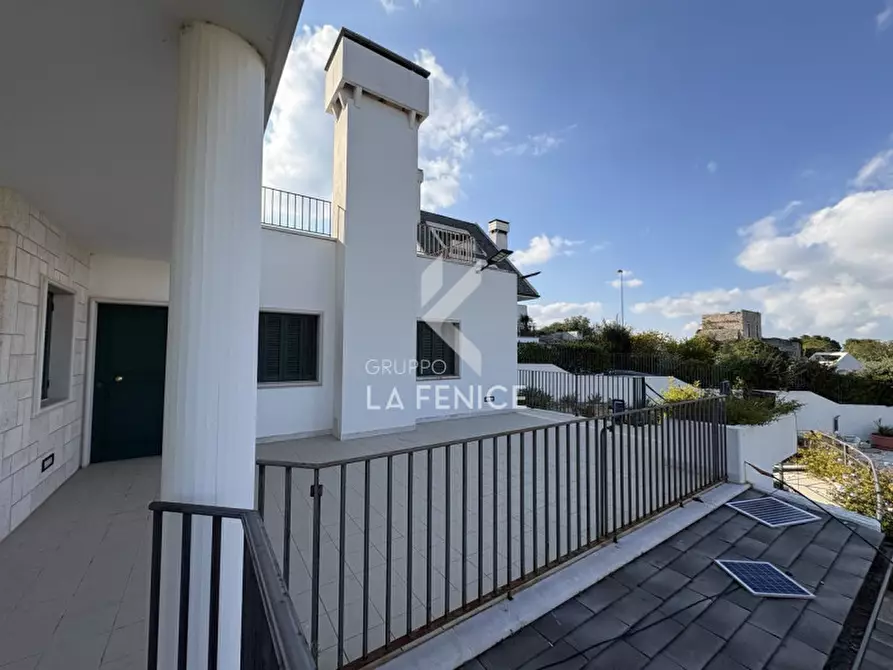 Immagine 103 di Villa in vendita  in Via Massafra 1 a Martina Franca