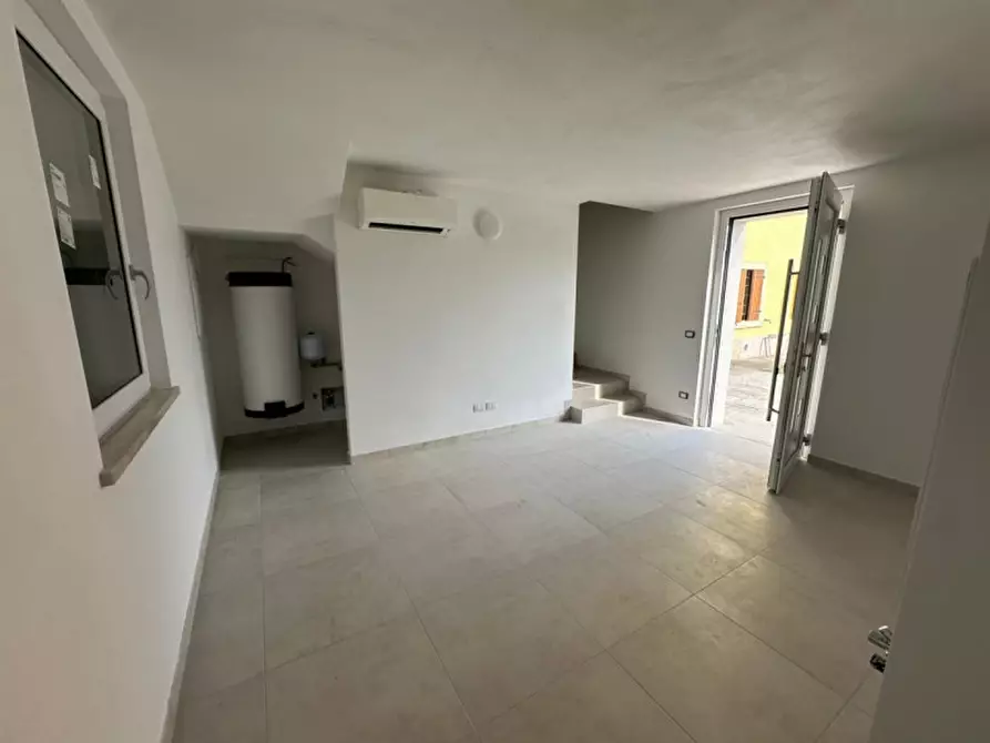 Immagine 2 di Villetta a schiera in affitto  in VIA SASSE a Verona