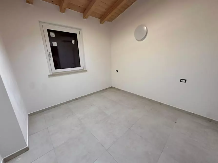 Immagine 9 di Villetta a schiera in affitto  in VIA SASSE a Verona