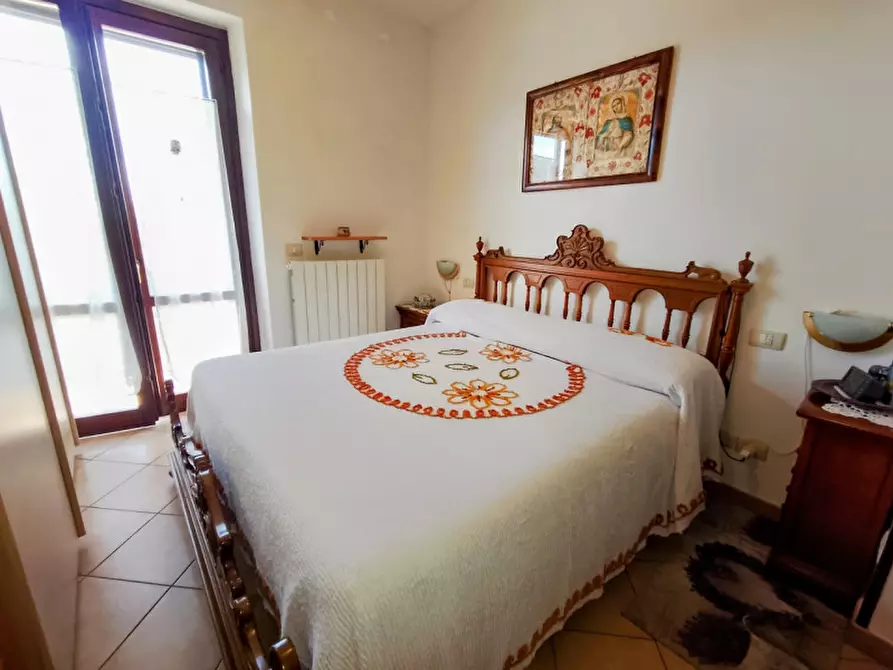 Immagine 13 di Villetta a schiera in vendita  a Tuoro Sul Trasimeno