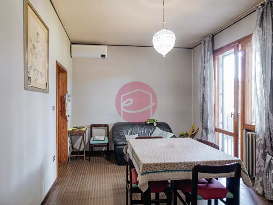 Immagine 6 di Villa in vendita  a Rimini