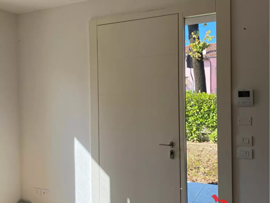 Immagine 3 di Appartamento in vendita  in Via della Fonda a Noale