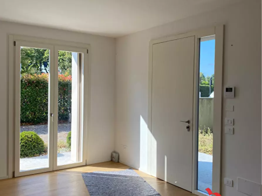 Immagine 6 di Appartamento in vendita  in Via della Fonda a Noale