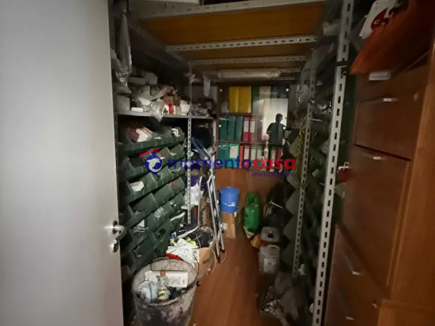 Immagine 10 di Negozio in vendita  in Via Sbarre Superiori a Reggio Di Calabria