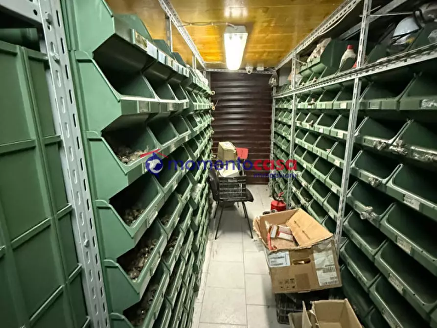 Immagine 15 di Negozio in vendita  in Via Sbarre Superiori a Reggio Di Calabria