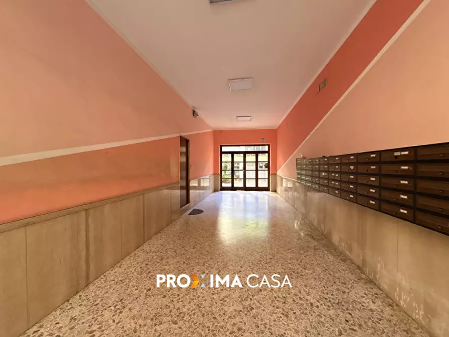 Immagine 29 di Appartamento in vendita  in Via Pietro del Pezzo 69 a Salerno