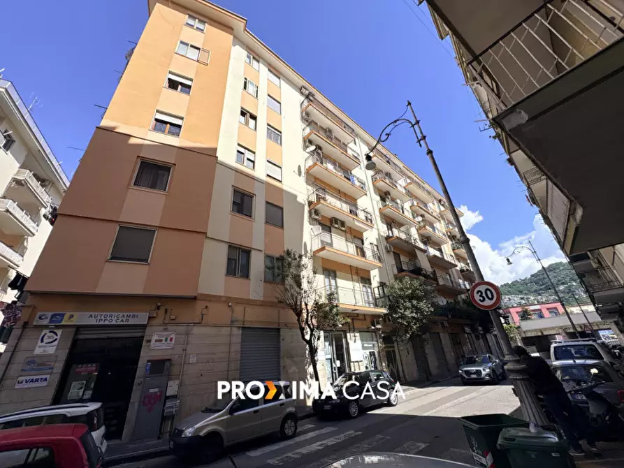 Immagine 33 di Appartamento in vendita  in Via Pietro del Pezzo 69 a Salerno