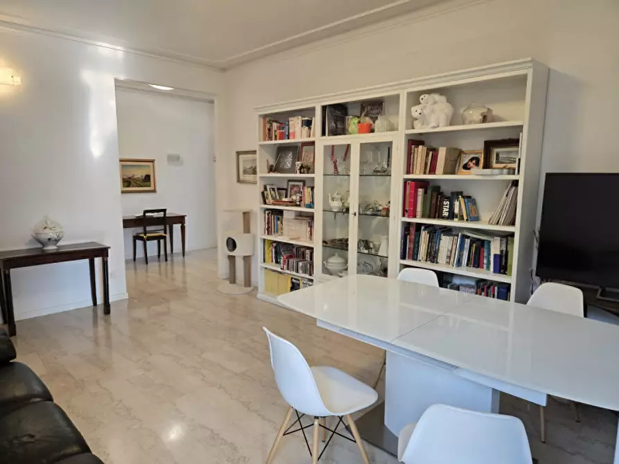 Immagine 15 di Appartamento in vendita  in Via Leonardo Da Vinci, 16 a Parma