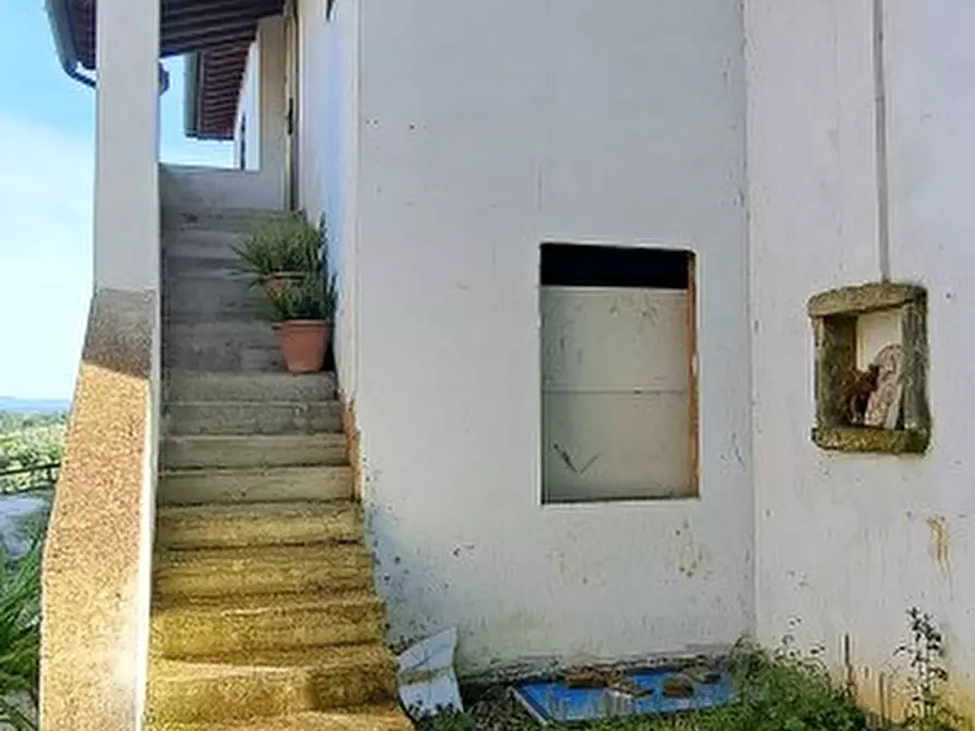 Immagine 23 di Villa in vendita  in Via Montecarlo a San Giovanni Valdarno
