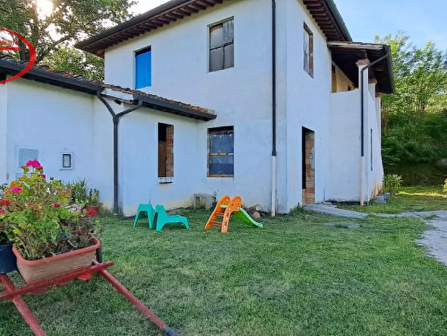 Immagine 32 di Villa in vendita  in Via Montecarlo a San Giovanni Valdarno