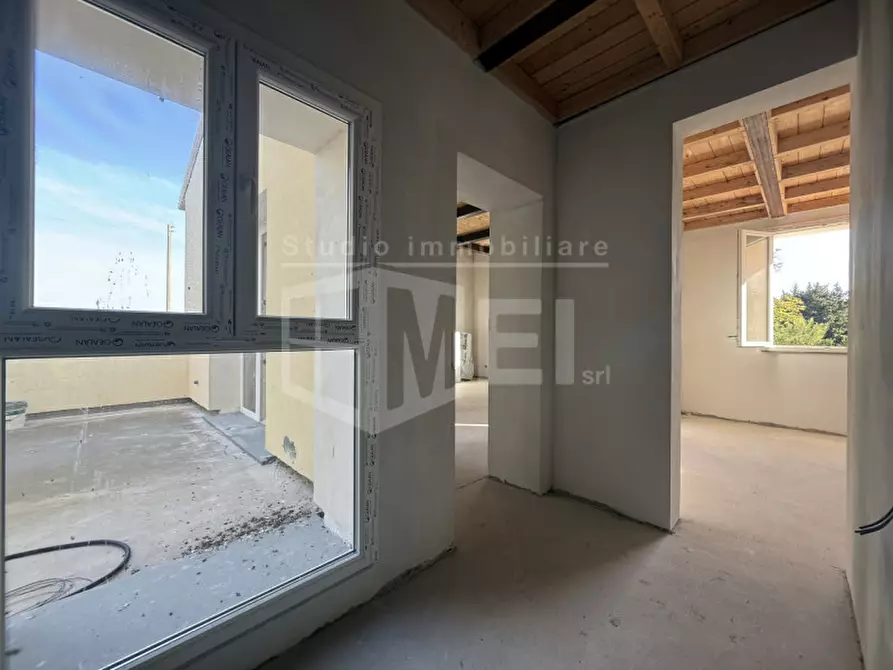 Immagine 16 di Appartamento in vendita  in via fonte della puzzolente a Livorno