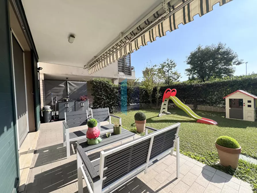 Immagine 8 di Appartamento in vendita  in Via Volturno a Brescia