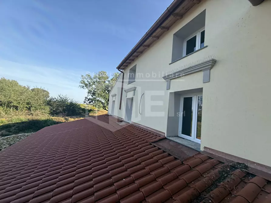 Immagine 15 di Appartamento in vendita  in VIA FONTE DELLA PUZZOLENTE a Livorno