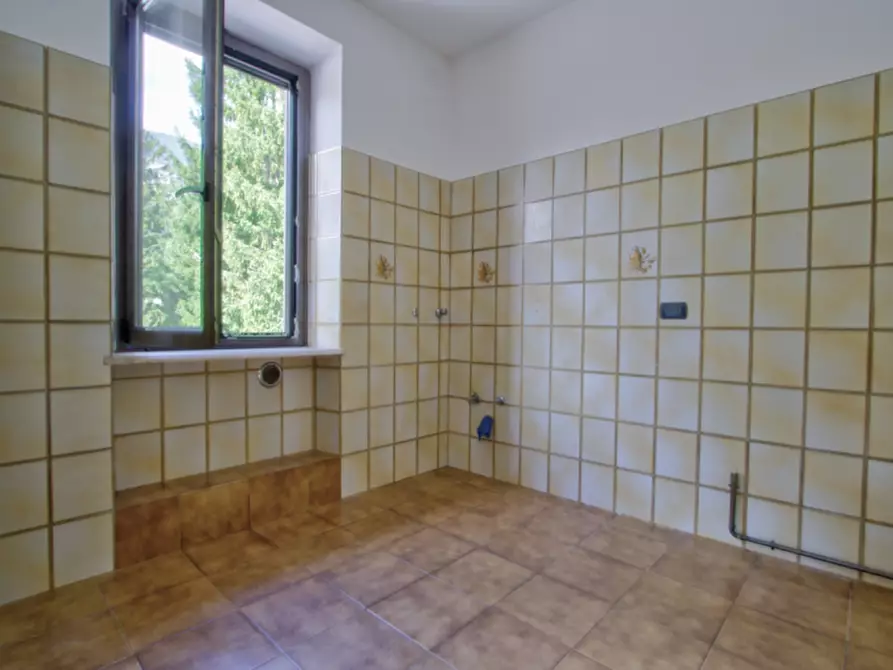 Immagine 8 di Appartamento in vendita  in Via Unione 5 a Rovereto