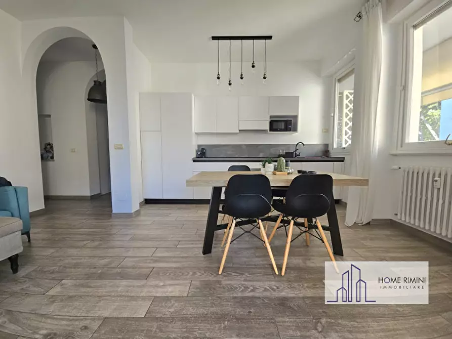 Immagine 3 di Appartamento in vendita  in Viale Dandolo 32 a Rimini