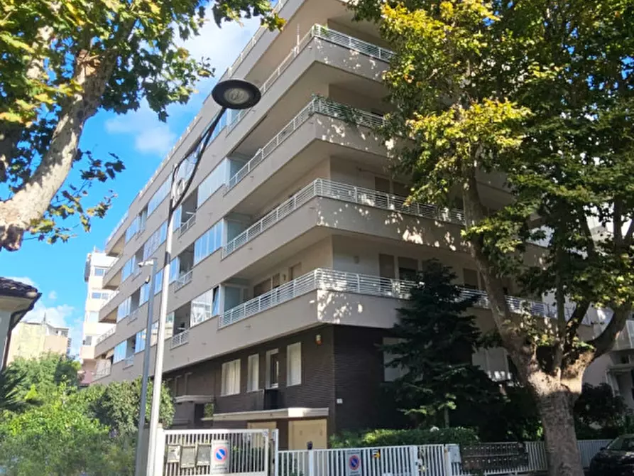 Immagine 4 di Appartamento in vendita  in Viale Dandolo a Rimini