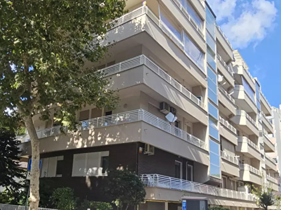 Immagine 5 di Appartamento in vendita  in Viale Dandolo a Rimini