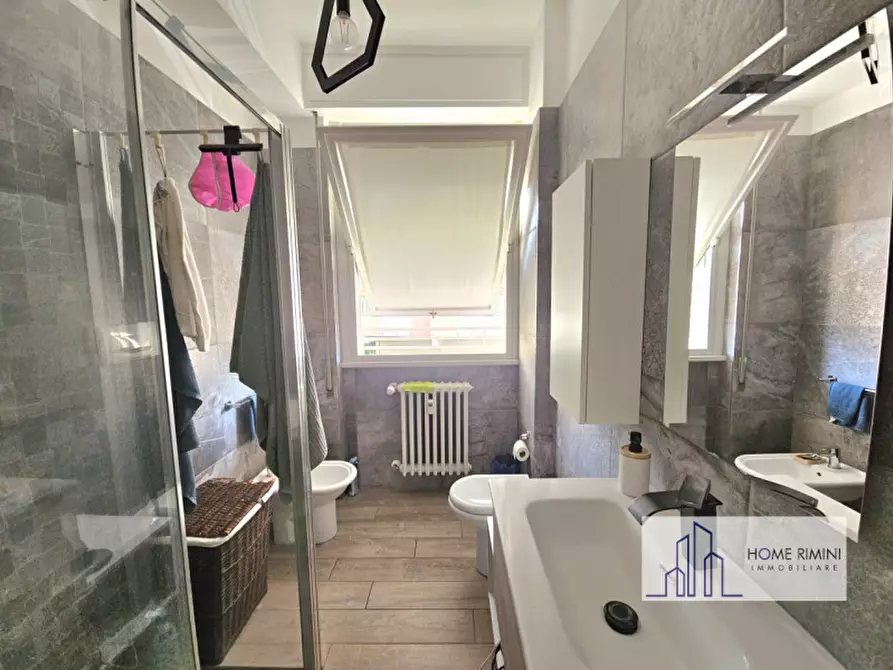 Immagine 31 di Appartamento in vendita  in Viale Dandolo a Rimini