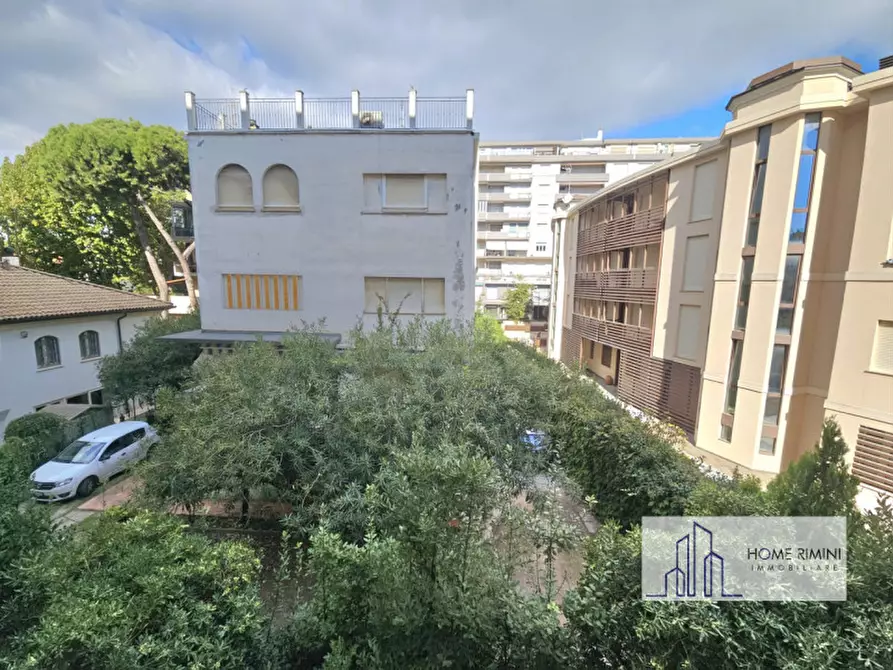 Immagine 46 di Appartamento in vendita  in Viale Dandolo a Rimini