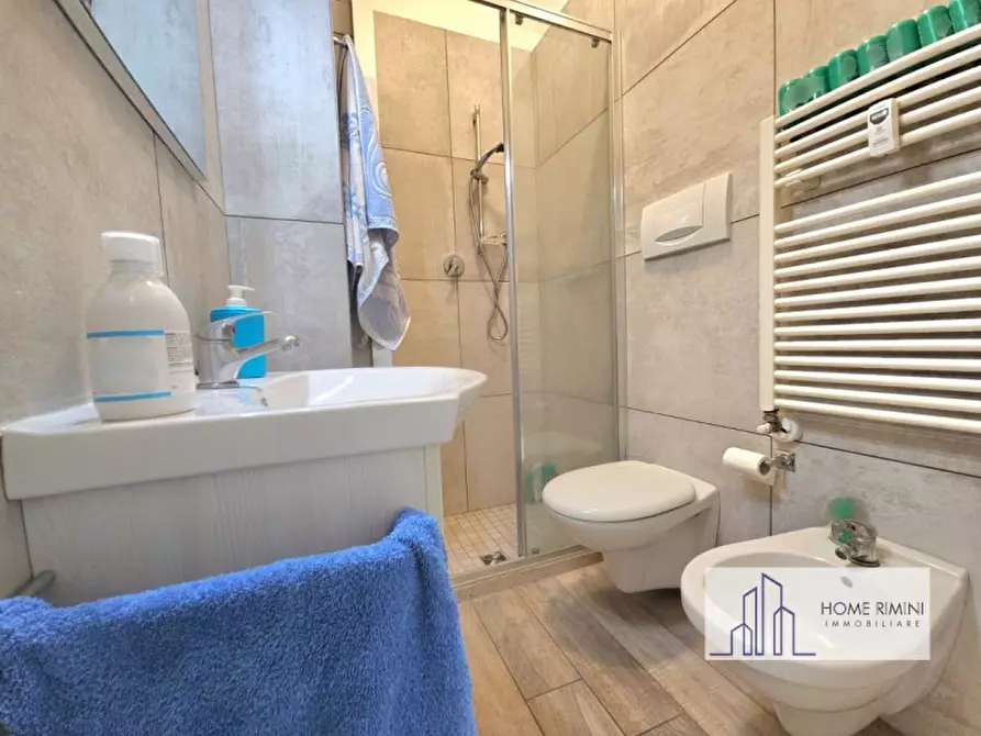 Immagine 66 di Appartamento in vendita  in Viale Dandolo a Rimini