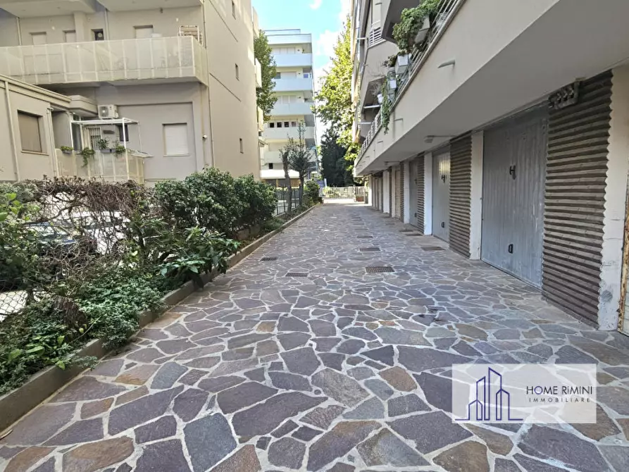 Immagine 76 di Appartamento in vendita  in Viale Dandolo a Rimini
