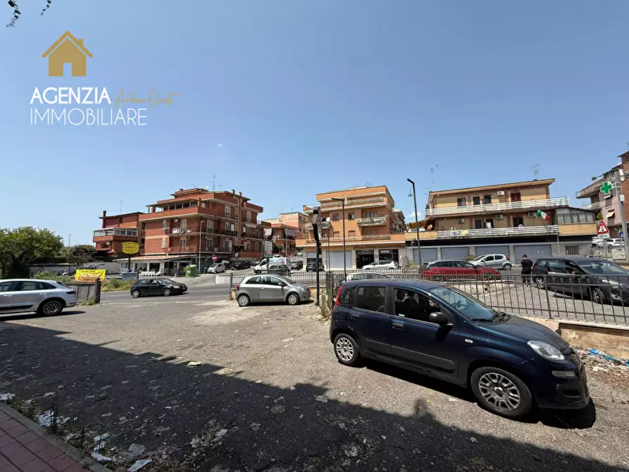 Immagine 5 di Attività commerciale in vendita  in via prenestina 1186 a Roma